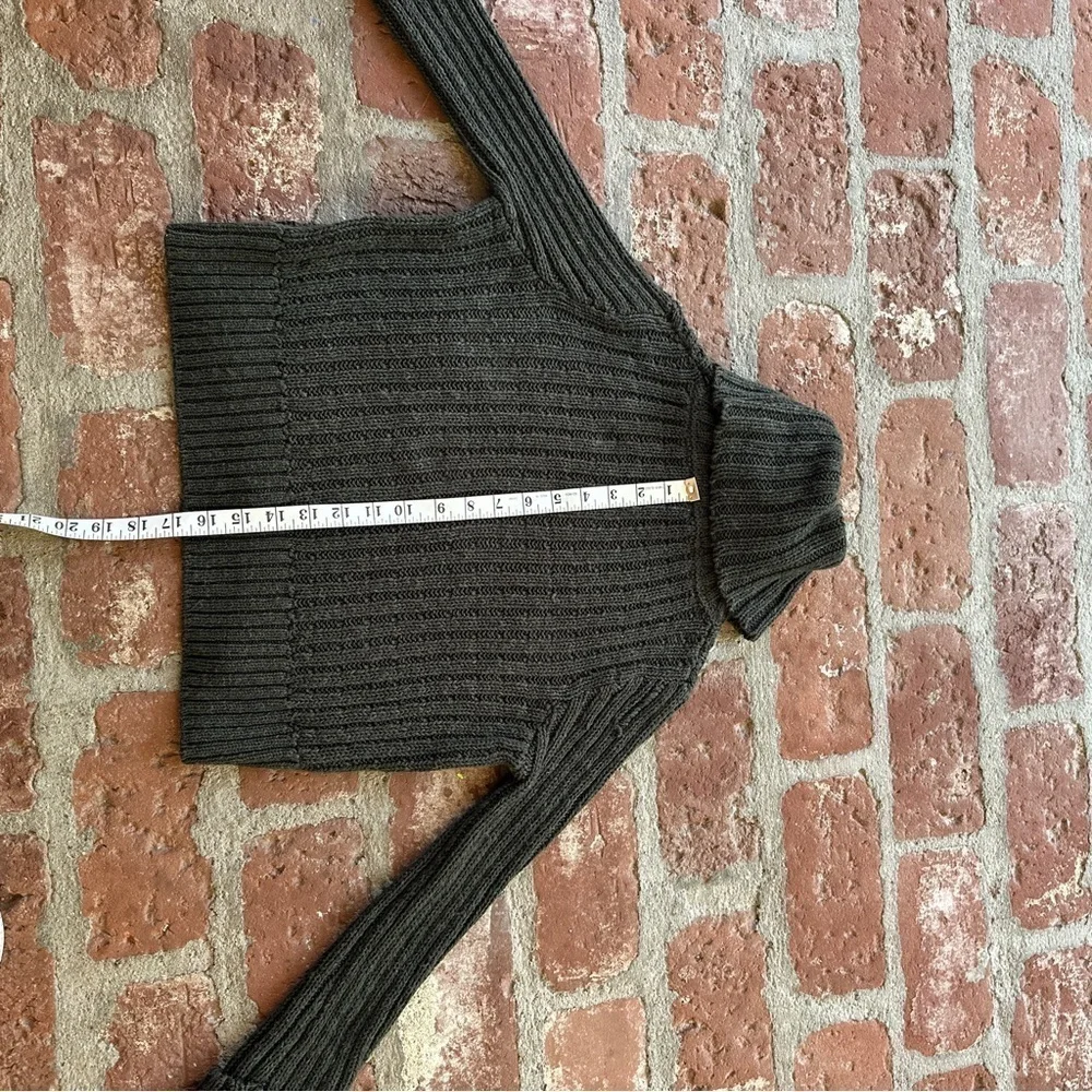 Free People Twisted Cable crop turtleneck sweater dark green gold metallic Small - Picture 10 of 16